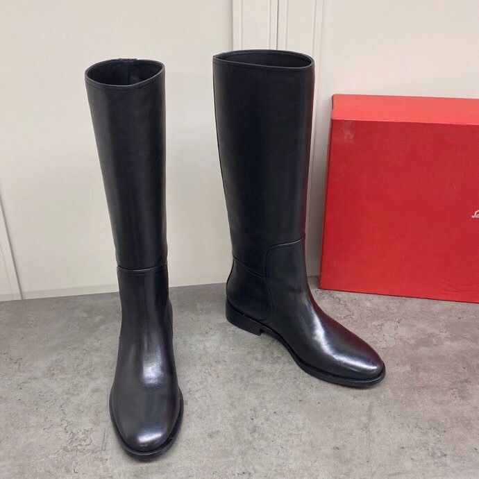 Salvatore Ferragamo Gancini Boots: Design, Materials, and Pricing - 图片 3