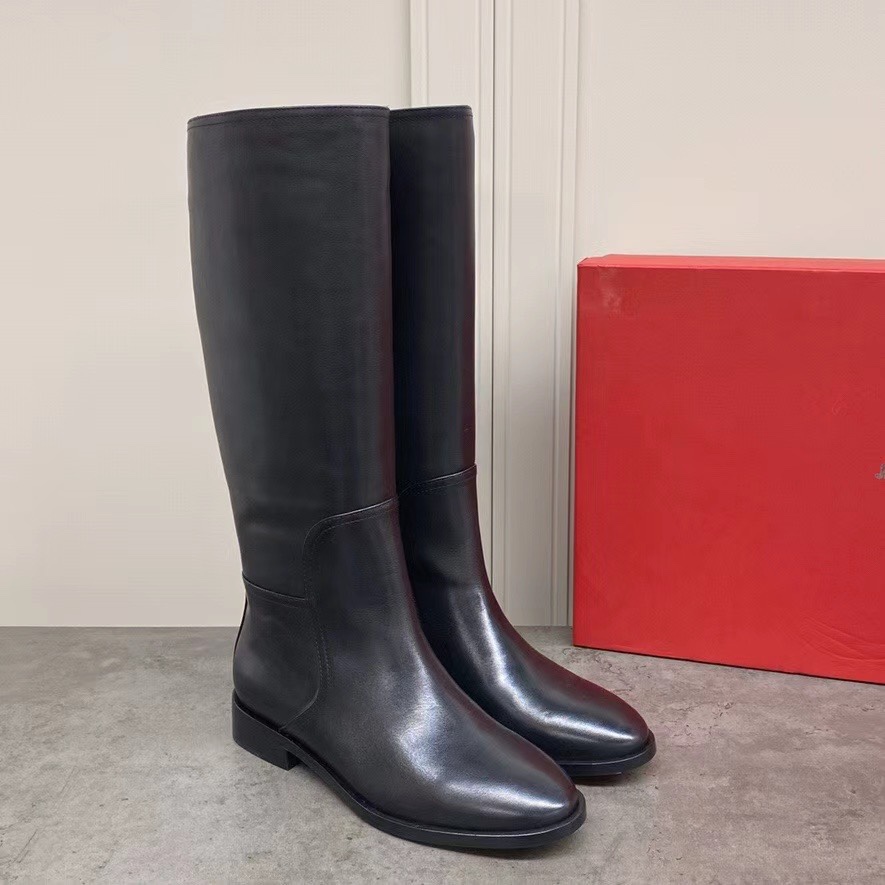 Salvatore Ferragamo Gancini Boots: Design, Materials, and Pricing