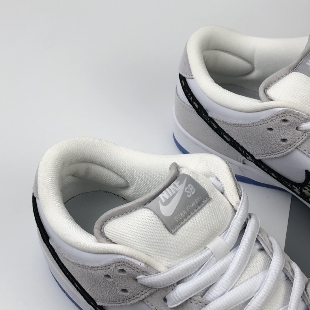 270 Dior x NK SB Dunk Low 迪奥提花联名 扣篮系列复古低帮休闲运动滑板板鞋 BQ6817-002
