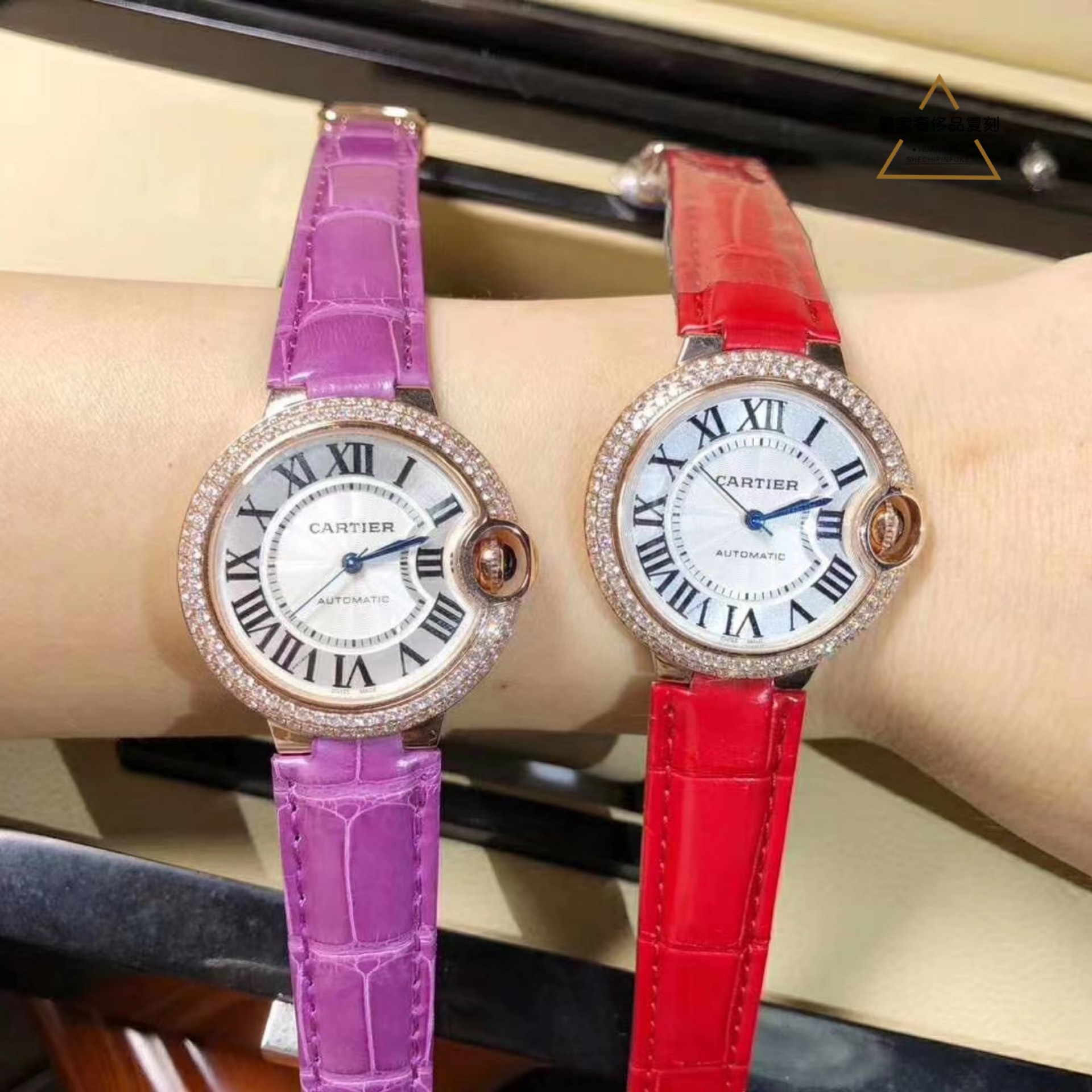 Cartier 卡地亚蓝气球系列33尺寸镶钻女表，可以配任何一种颜色鳄鱼皮
