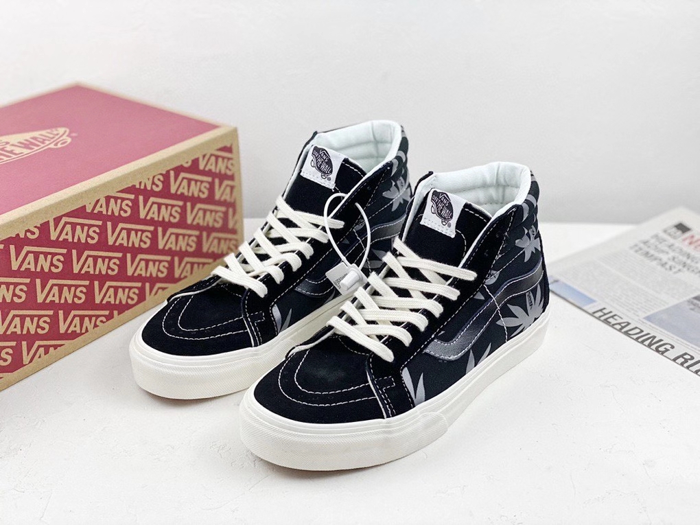 本地自取🌵💰170（支持放店）
万斯 Vans  海外代购官网预售 VANS 范斯SK8-棕榈叶高帮男女休闲帆布鞋
型号HJ011
🌵Size：35 36 36.5 37 38 38.5 39 40 40.5 41 42 42.5 43 44 
工艺：硫化1:1（重量1:1、真标、原钢印、材质标、鞋型标、合格证）