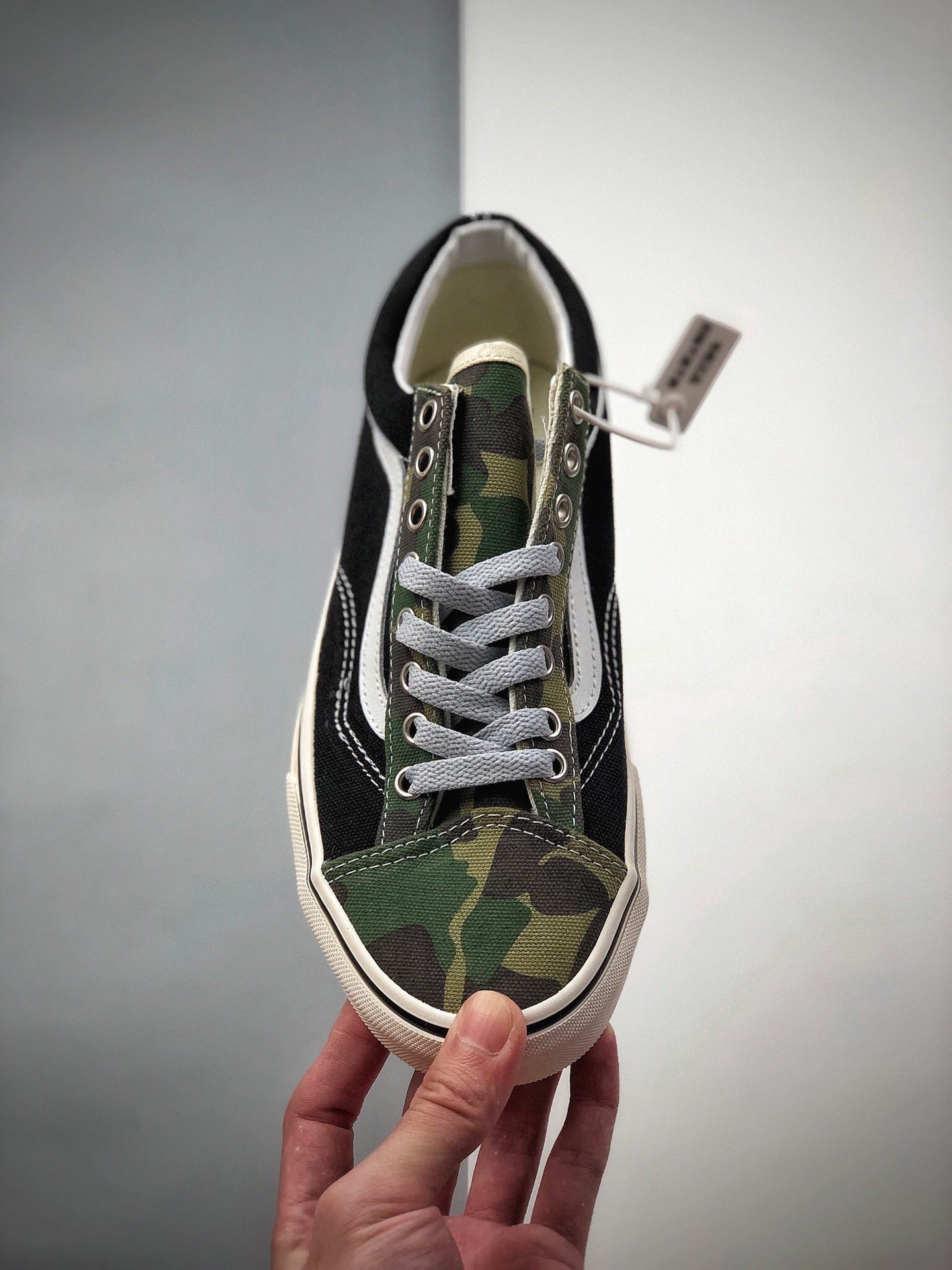 150  左脚温柔右脚飒！迷彩斑马鸳鸯登场！Vans Mismatch Style 36 万斯 迷彩斑马 军绿 鸳鸯 阴阳 帆布鞋 VN0A3DZ3WS8