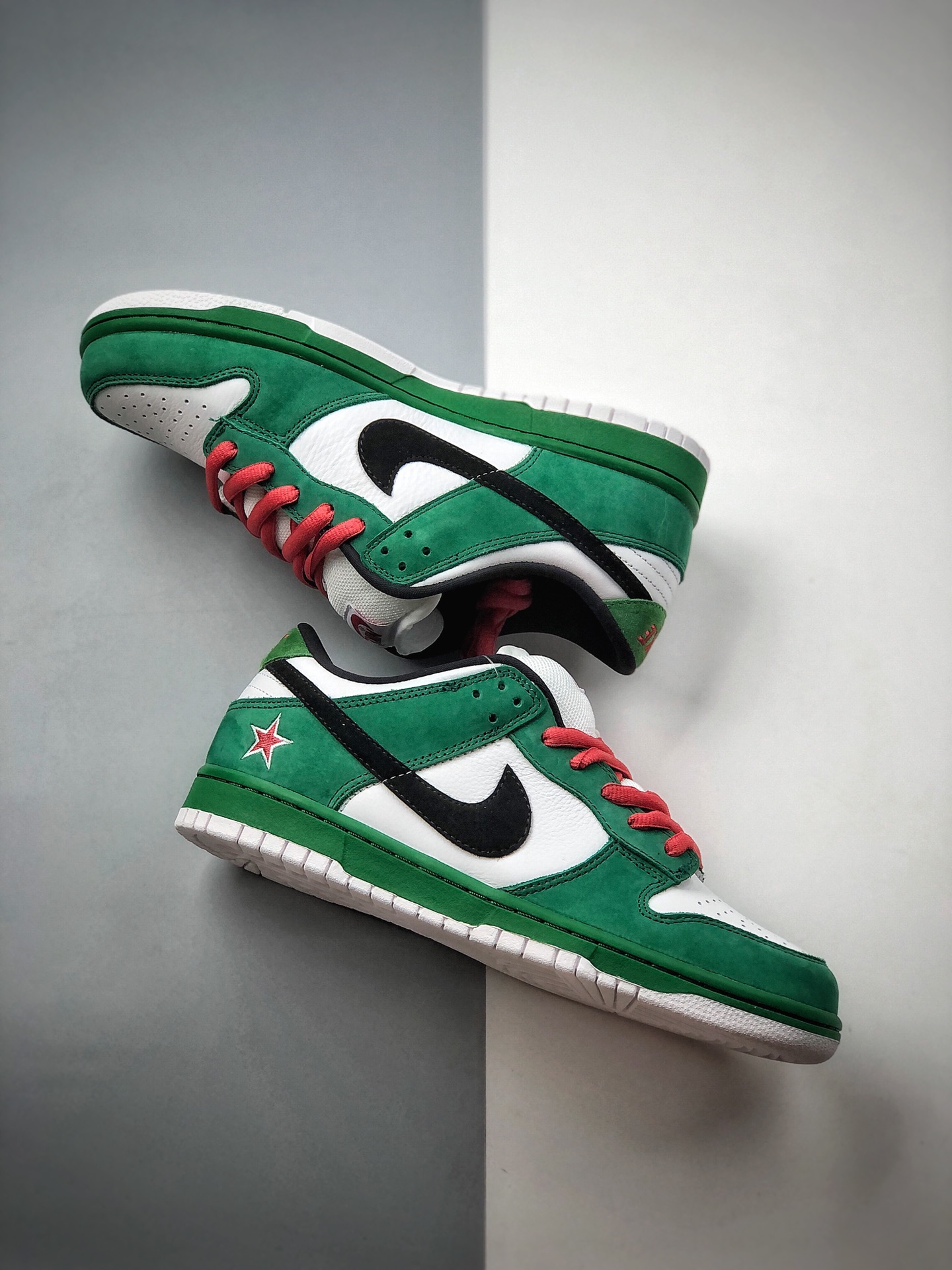 300  Nike Dunk SB LoW Heineken 喜力 超限量款 低帮运动休闲板鞋304292-302
