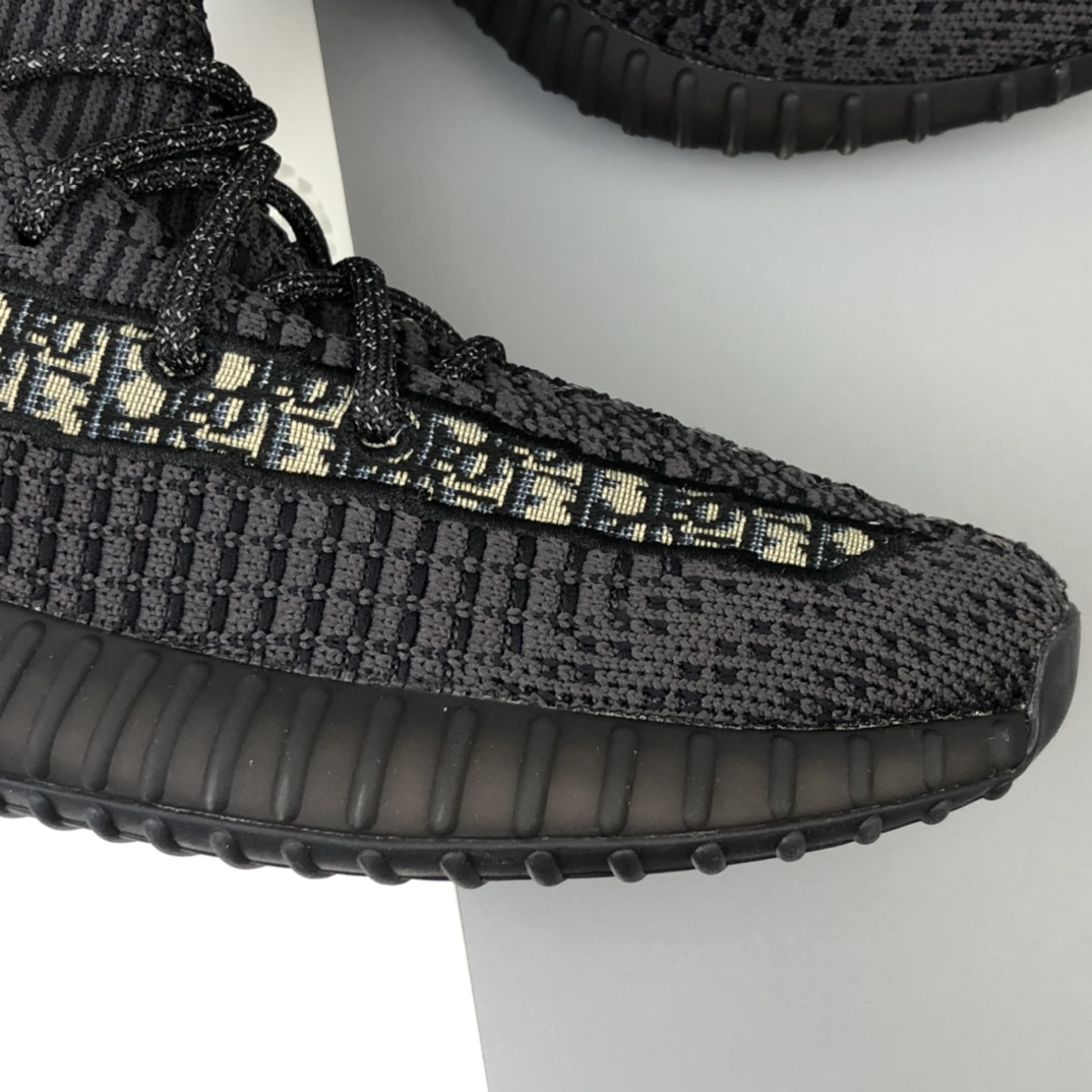 380 Dior x Adidas Yeezy Boost 350 V2 迪奥提花联名 FC6606