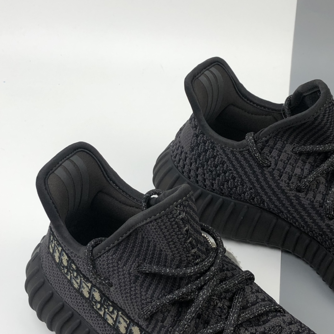 380 Dior x Adidas Yeezy Boost 350 V2 迪奥提花联名 FC6606