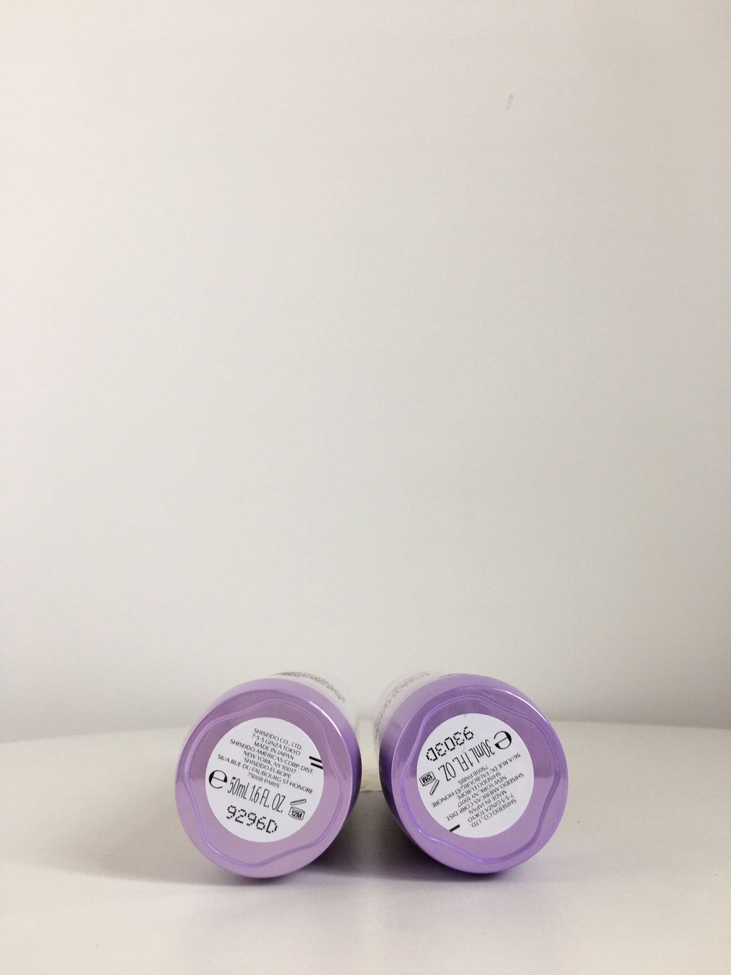 💰60Ml/48  50Ml/52   Shiseido 资生堂2020新品樱花调色精华
资生堂 光透耀白祛斑焕颜美白精华【高浓度4MSK美白技术+染井野樱复合珍萃】深入肌肤，多层去黑，有效去黄，淡褪暗沉。释放樱花美白力，根源抑制黑色素生成。乳状精华质地，易吸收不黏腻，更滋润。