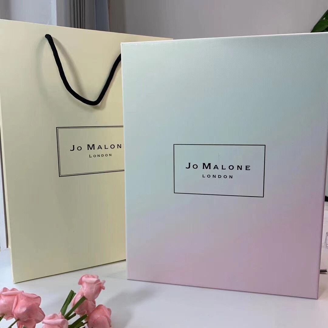 Jo Malone London Miniature Fragrance Set, 12-Piece Flower Garden Collection 1 i1600668668 8224 0