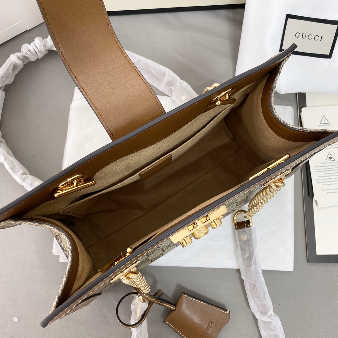 Gucci padlock链条包 棕色