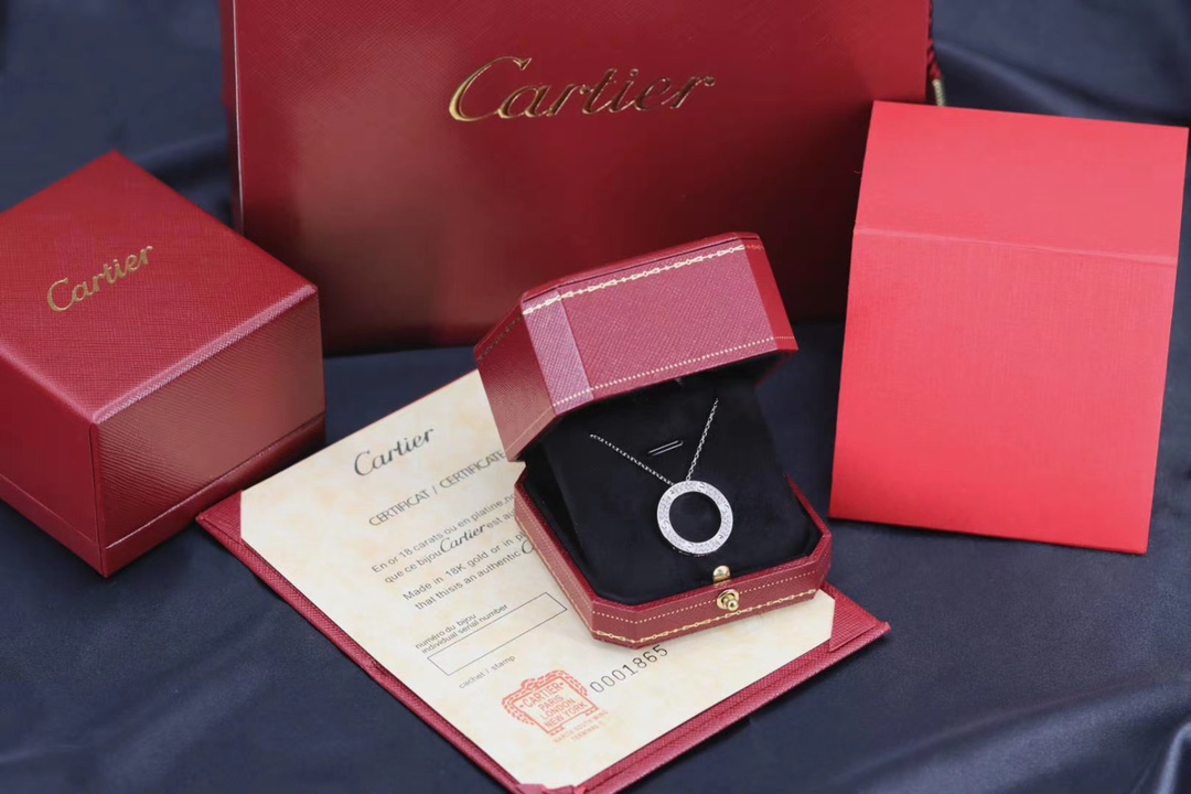 Cartier 卡地亚 银色LOVE满钻圆饼 锁骨项链