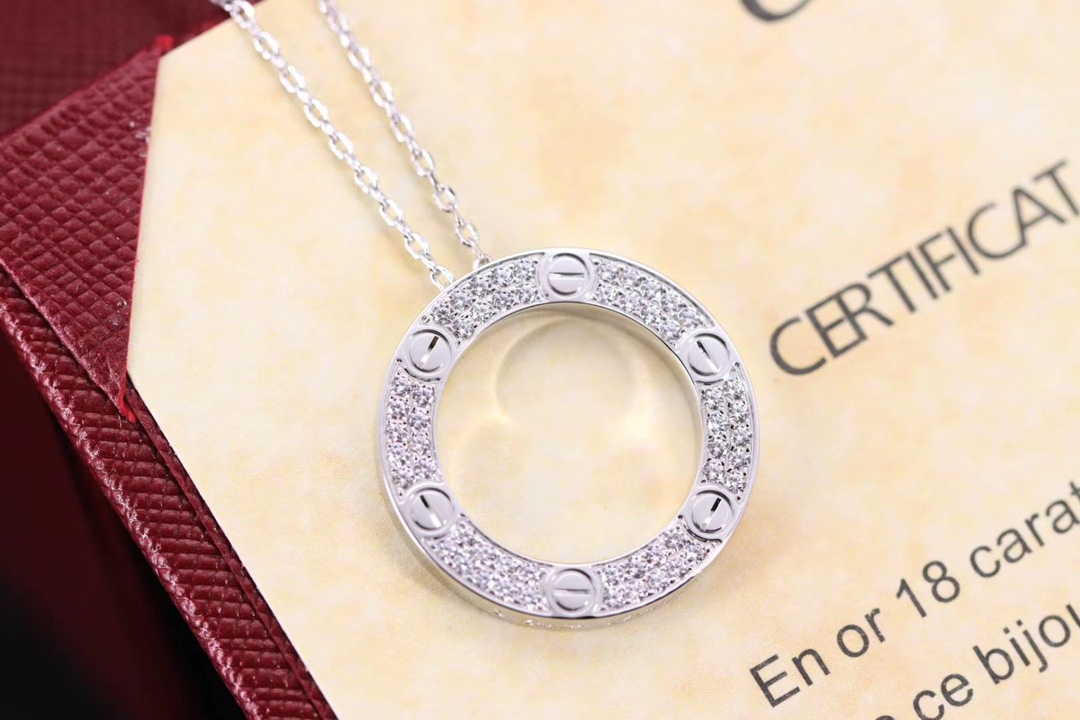 Cartier 卡地亚 银色LOVE满钻圆饼 锁骨项链