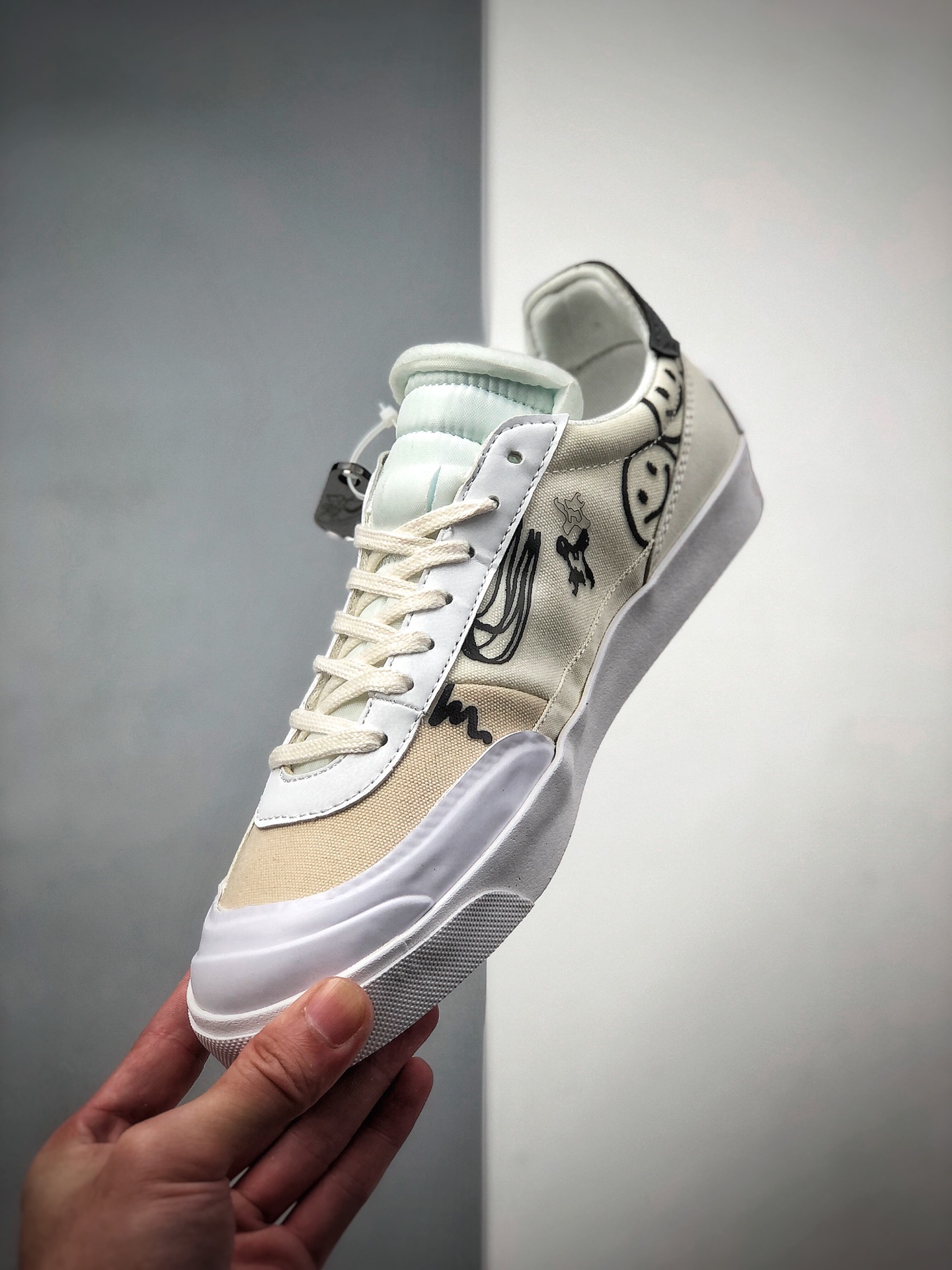 200  纯原级 真硫化版本 Nike Drop Type LX  354 涂鸦 CJ5642-100