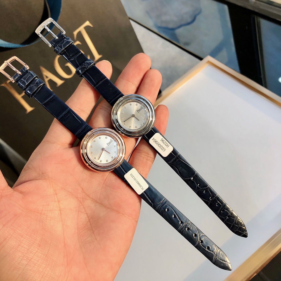 Piaget White Watch 3074