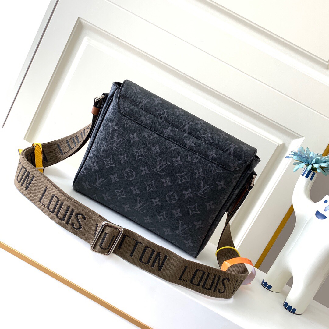Louis Vuitton Haute Couture Haute Couture Ready-to-Wear Clothing Dress 2