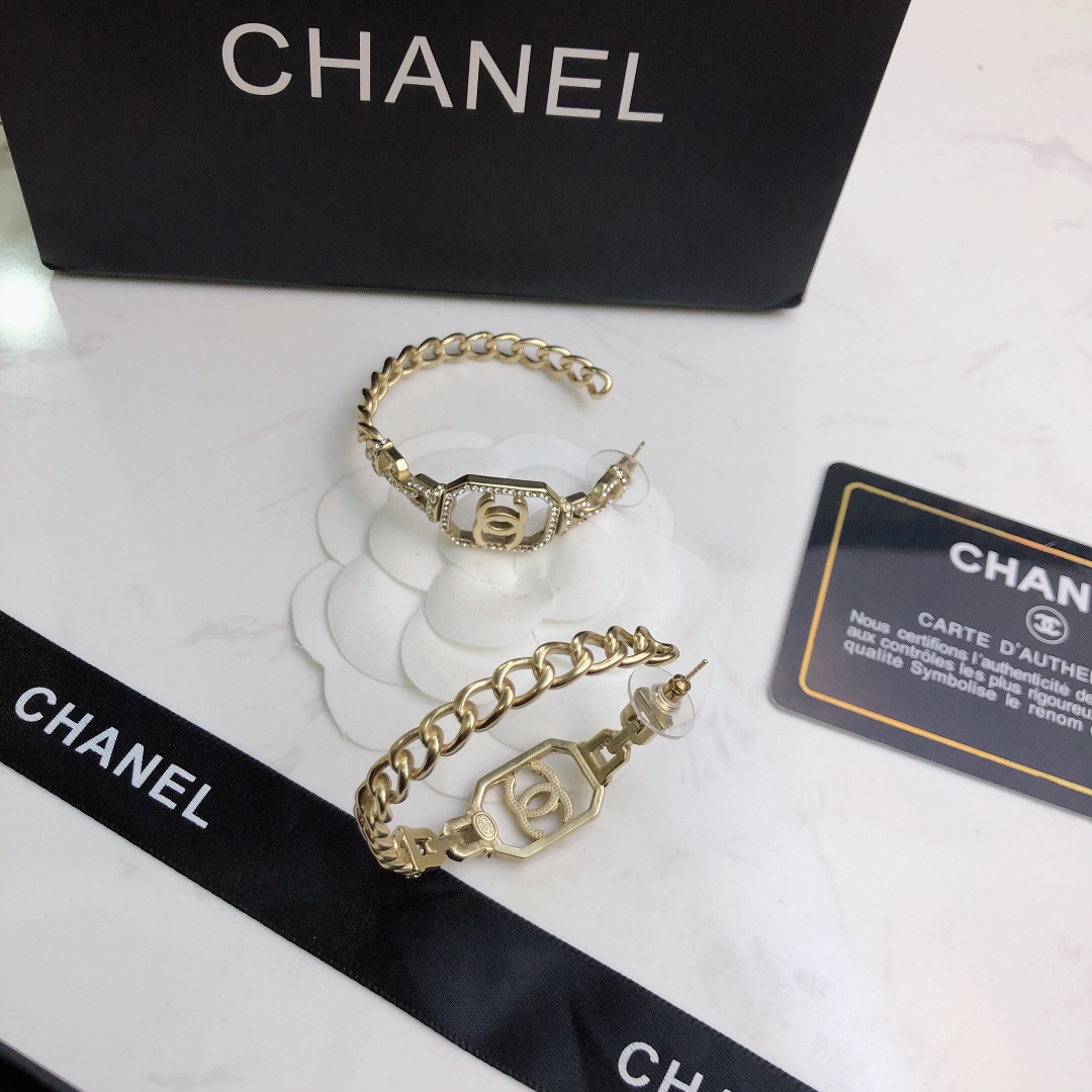 chanel gold crystal chain hoop earrings