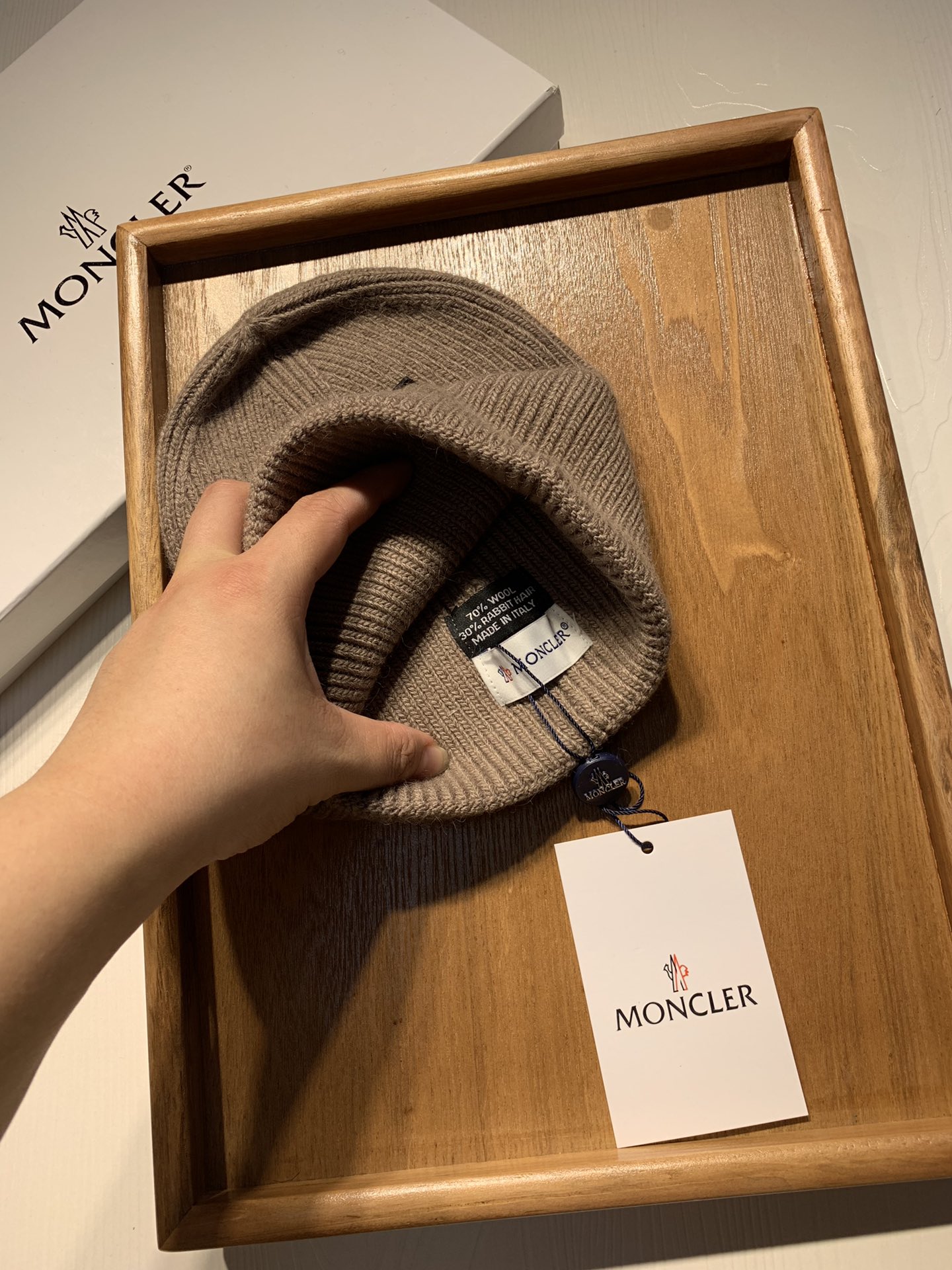 🌹。蒙口。【羊毛单帽】客供小羊毛！珍贵典藏的灵魂帽子！客供色纱.每个颜色都非常好看！经典！手感软腻.70