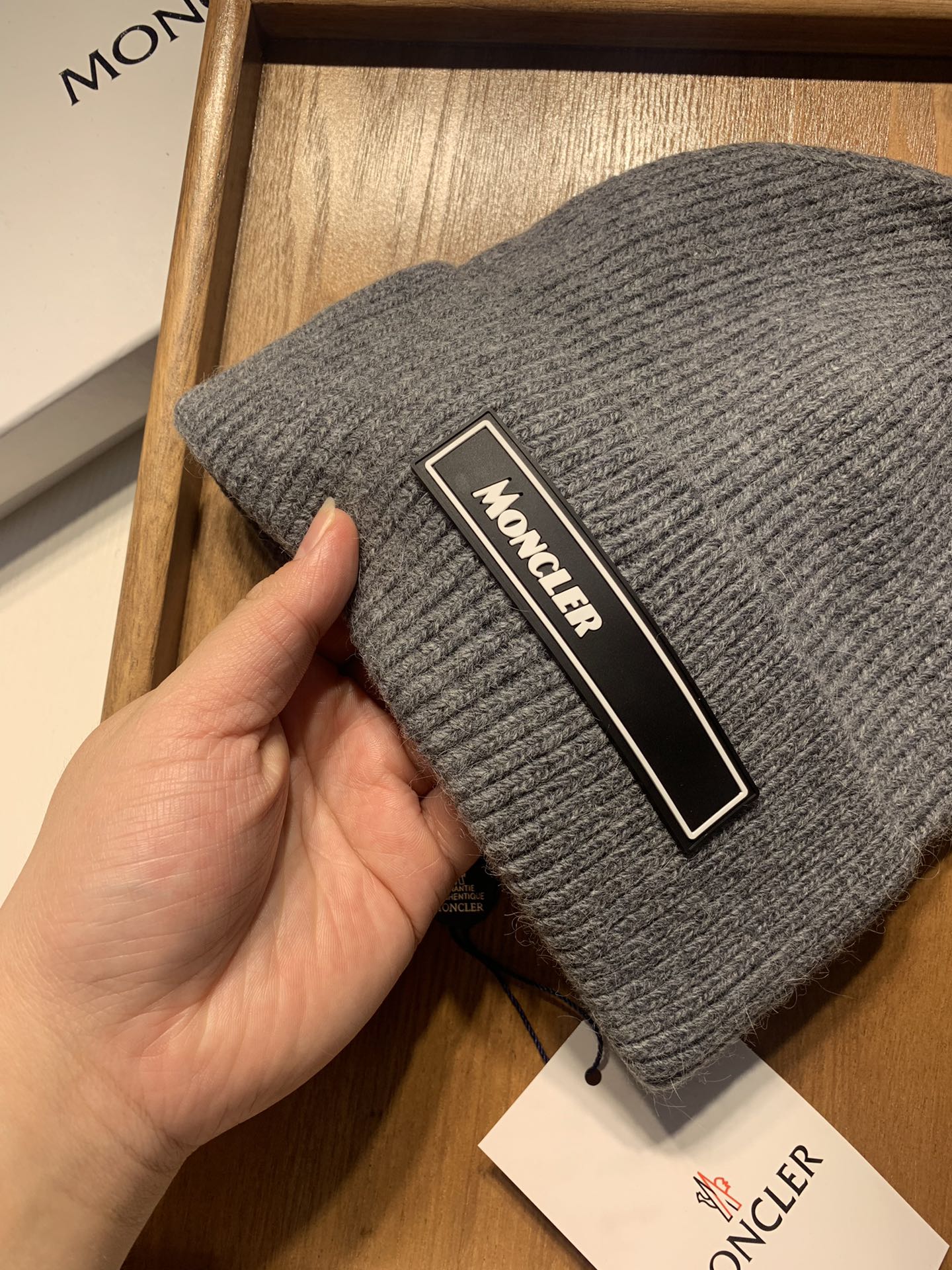 🌹。蒙口。【羊毛单帽】客供小羊毛！珍贵典藏的灵魂帽子！客供色纱.每个颜色都非常好看！经典！手感软腻.70