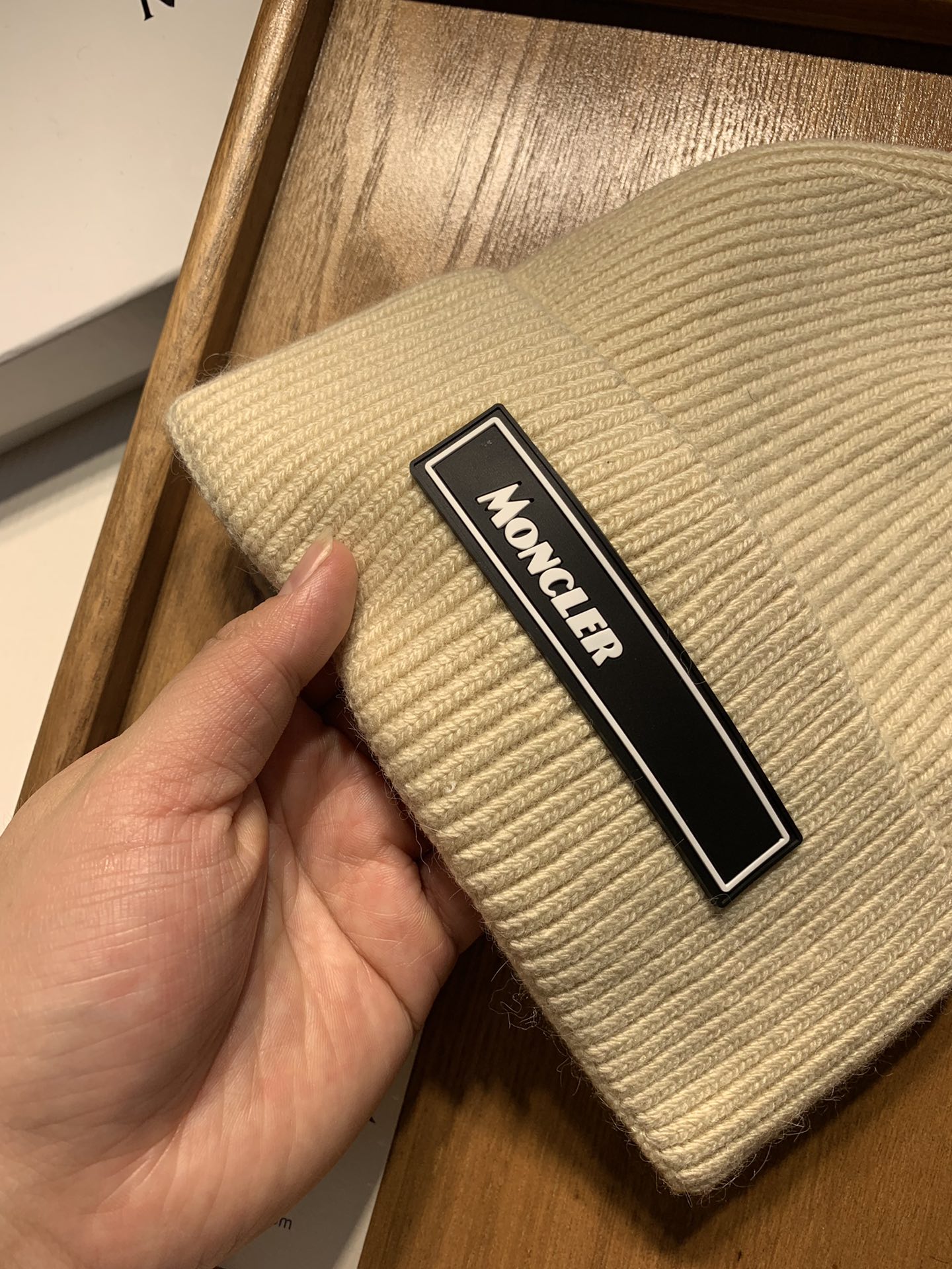 🌹。蒙口。【羊毛单帽】客供小羊毛！珍贵典藏的灵魂帽子！客供色纱.每个颜色都非常好看！经典！手感软腻.70