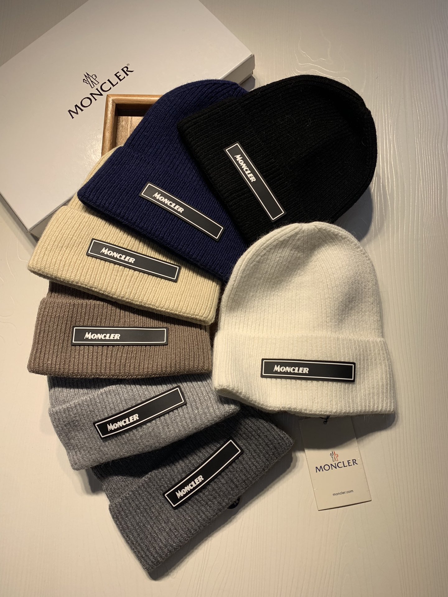 🌹。蒙口。【羊毛单帽】客供小羊毛！珍贵典藏的灵魂帽子！客供色纱.每个颜色都非常好看！经典！手感软腻.70