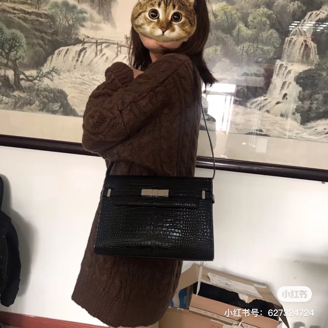 Ysl 𝑴𝒂𝒏𝒉𝒂𝒕𝒕𝒂𝒏曼哈顿法棍包 579271黑色鳄鱼纹银扣