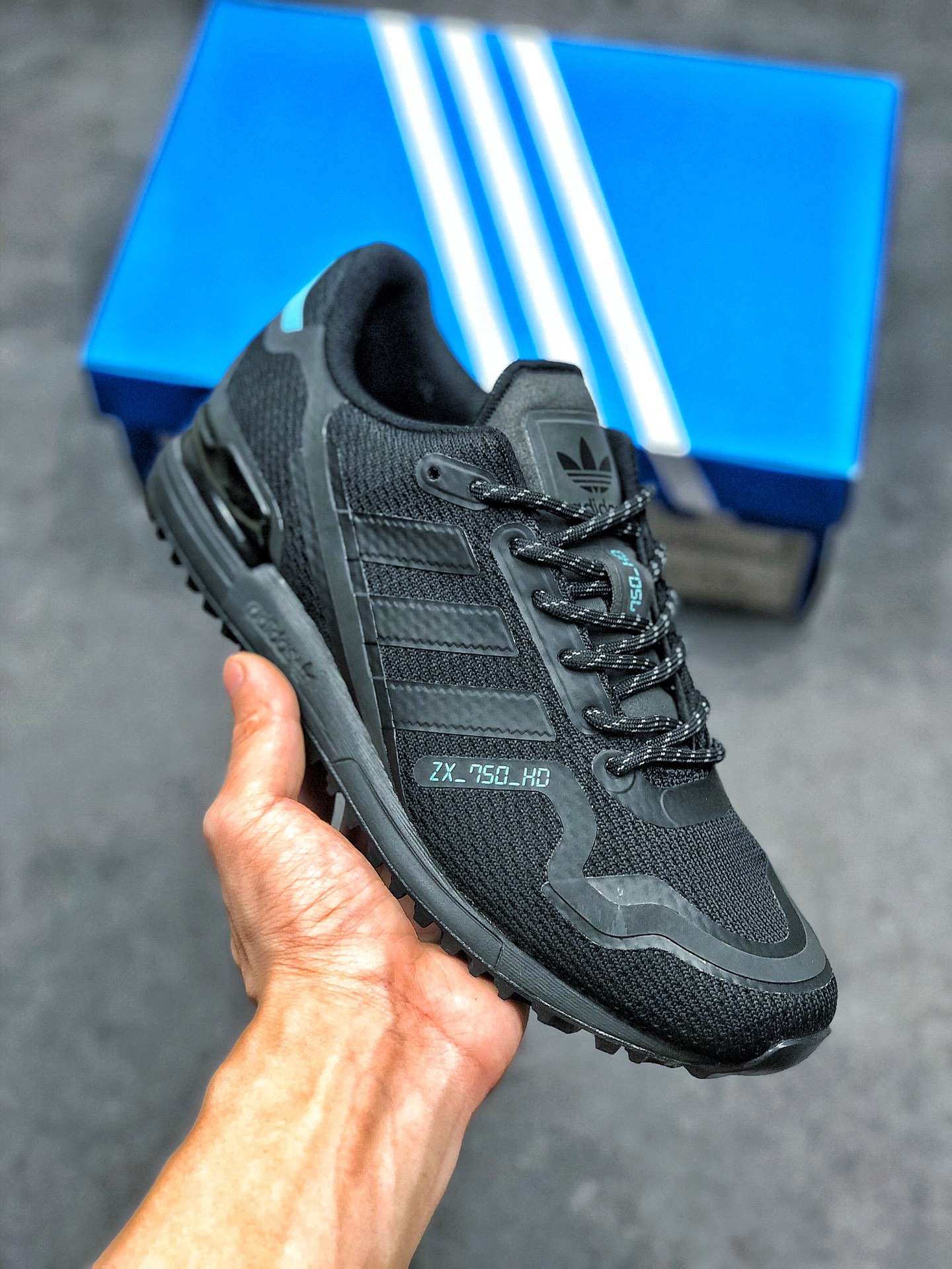 fv8488 adidas