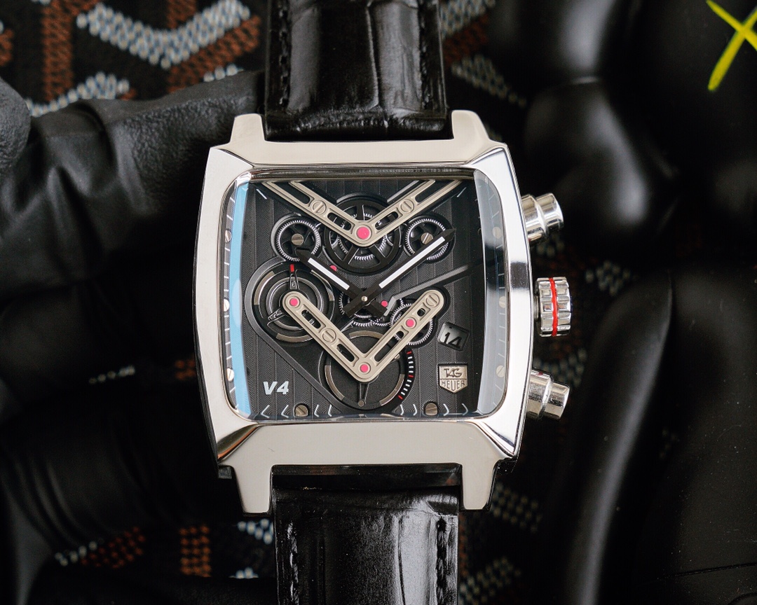 🎩La serie TAG Heuer-Monaco está equipada con un movimiento de cuarzo vk multifuncional japonés. Está fabrica…
