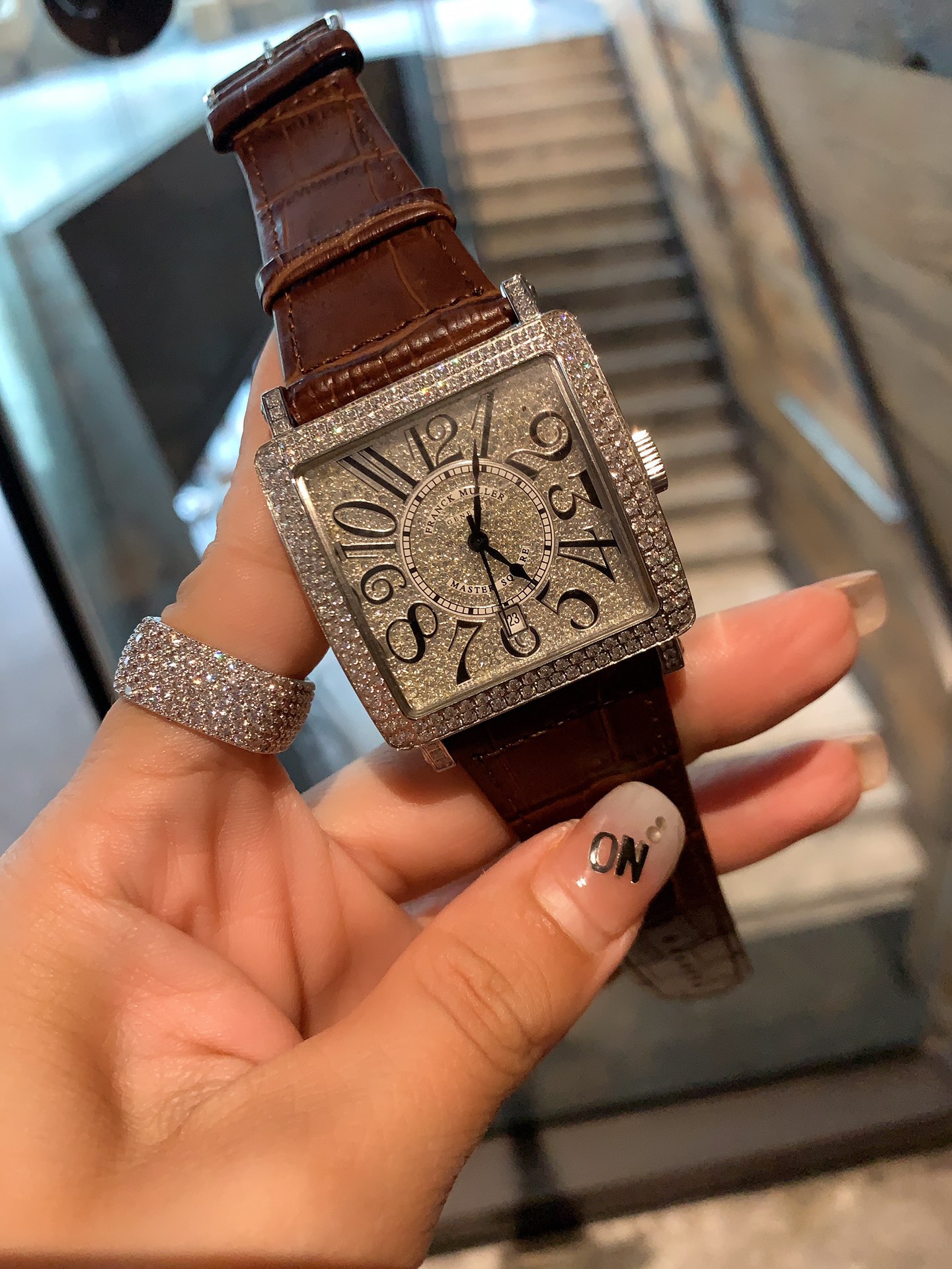 “Stylish 36.5mm Swiss Quartz Wristwatch by Frank Muller – Export Orders” - 图片 3