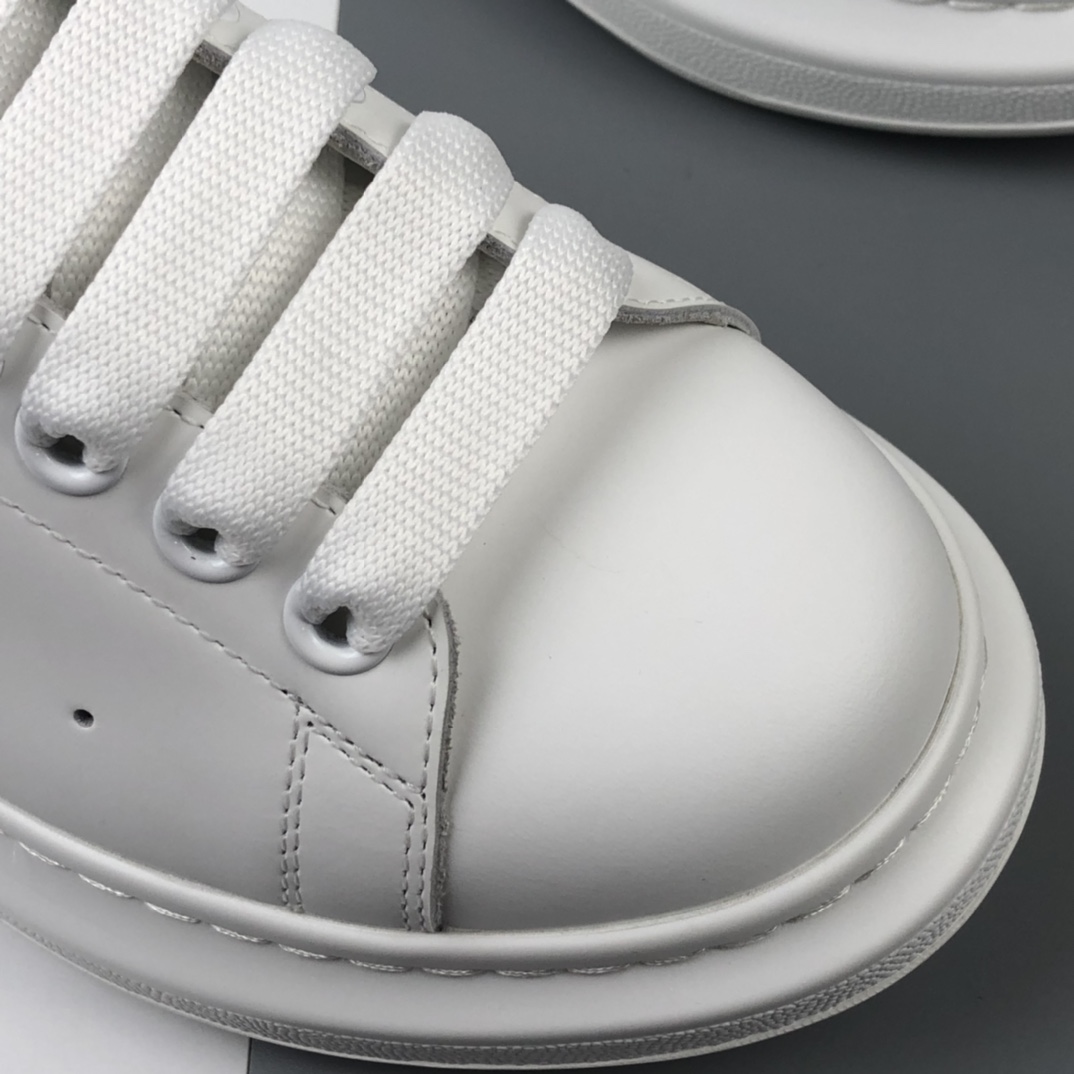500 Alexander McQueen/亚历山大麦昆 松糕鞋厚底增高小白鞋