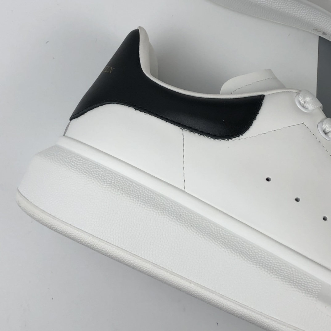 500 Alexander McQueen/亚历山大麦昆 松糕鞋厚底增高小白鞋