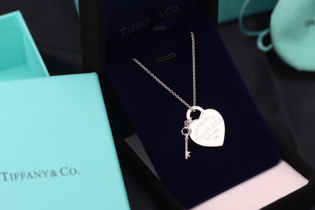 Tiffany & Co. Tiffany&Co.Heart Tag 爱心钥匙 锁骨项链