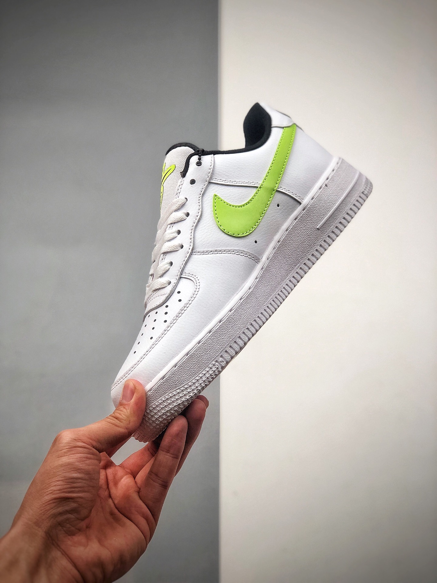 200  Nike Air Force 1 Low 空军一号低帮CN8536-100