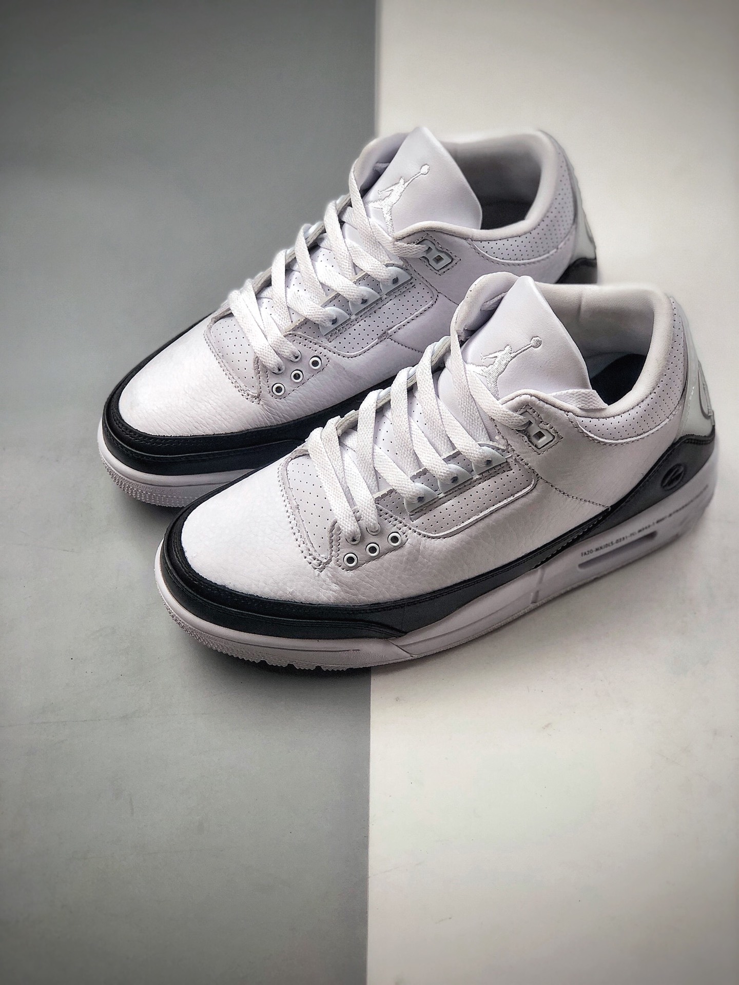 430 Fragment Design x Air Jordan 3  AJ3藤原浩闪电联名 黑白熊猫DA3595-100