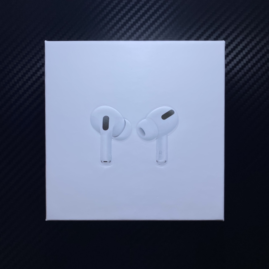 本地💰260 放店私聊 苹果AirPodsPro 三代 ln原厂 真实光感入耳检测 弹窗不跳电。 ln1562a芯片 35db降噪通透深度! 真实双麦降噪 效果达到90% 几乎接近原装! 原装62g机壳 机身里外刻码一致 。 本机可查看固件序列号 专供平台冲正混卖! 修正三代图标 支持共享音频 负一屏长显。 续航时间达到3-4小时 搭配充电仓稳定供电! 配送全套配件:保护壳 无线充电盘 专柜发票 全套毒包装!