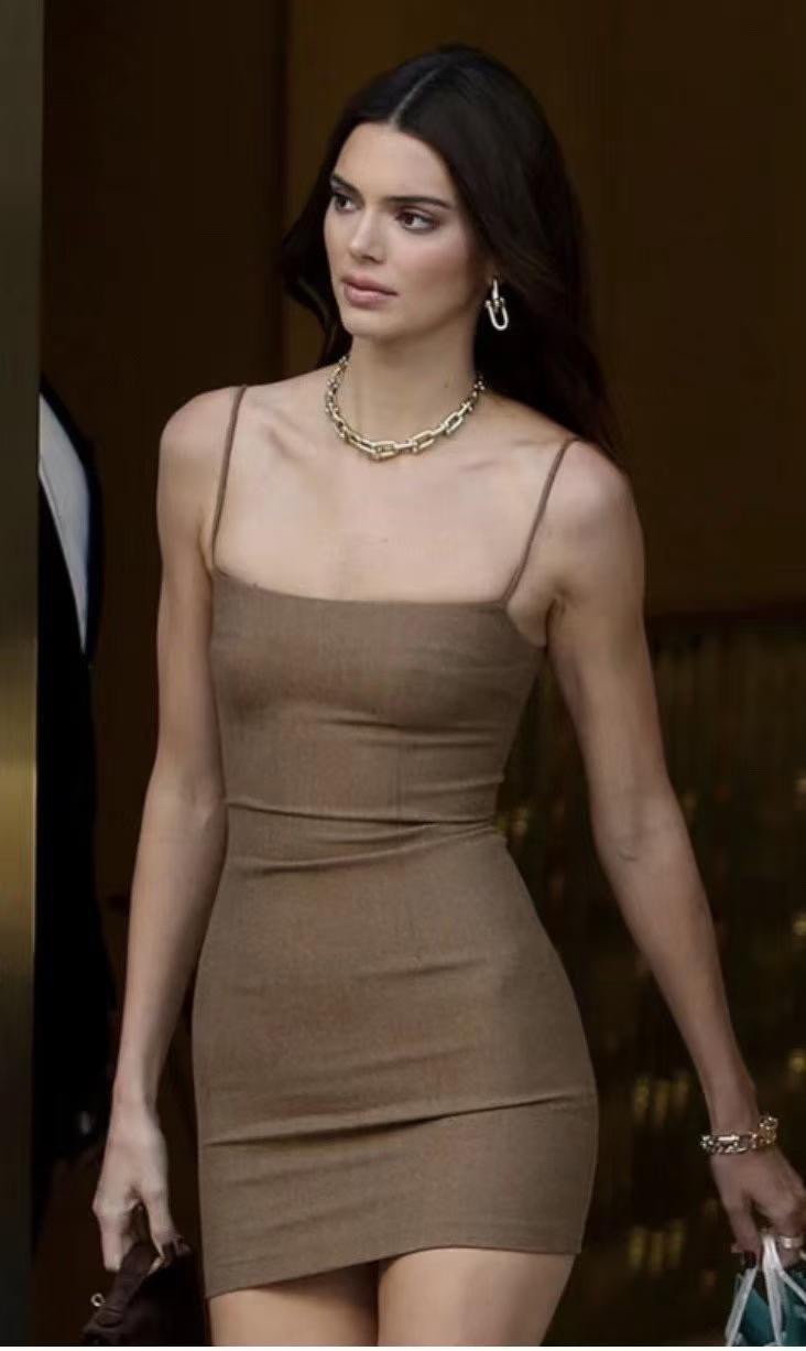 Tiffany & Co. 大小U型 上身效果参考