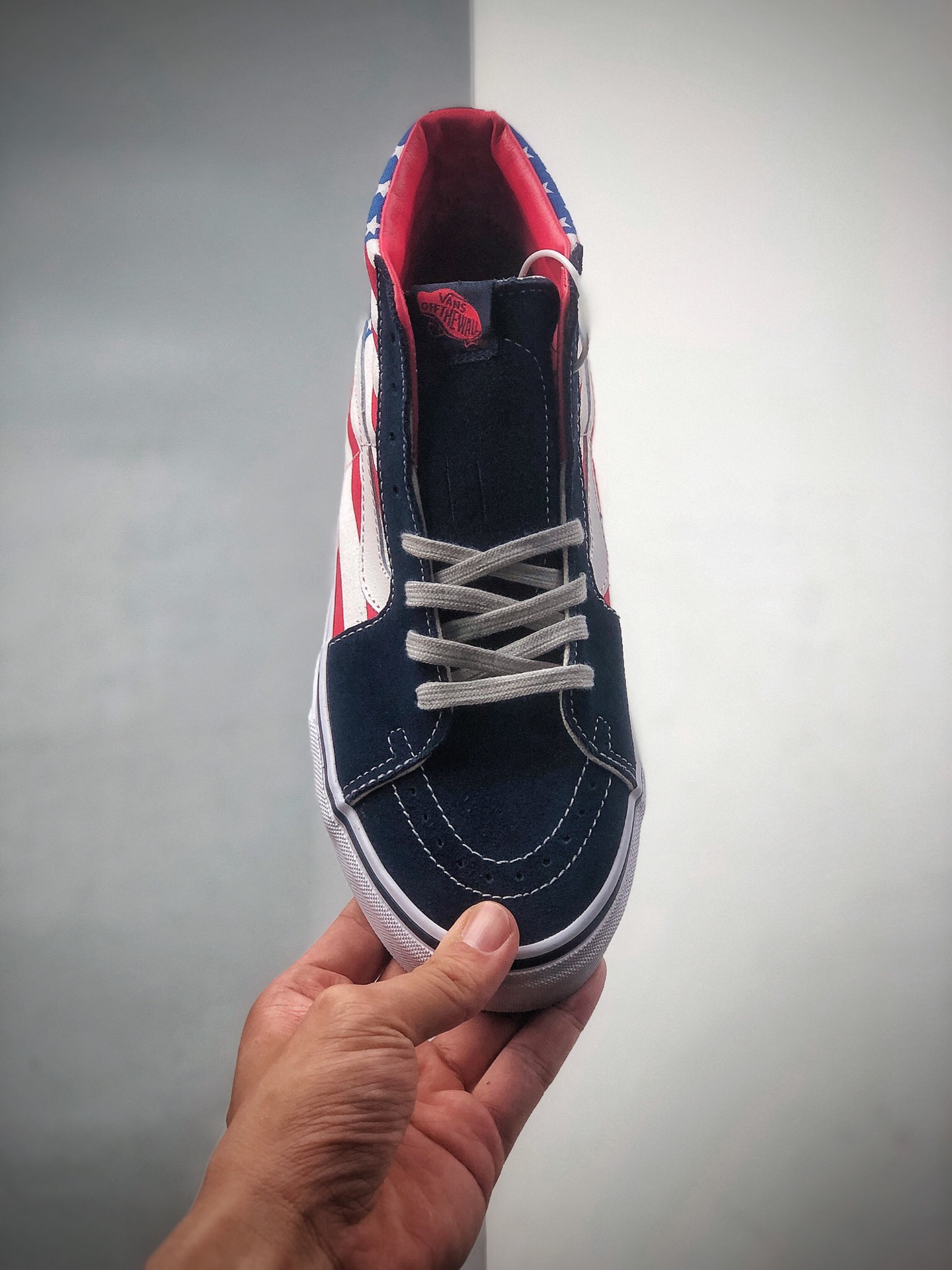 160 范斯Vans SK8-Hi 安纳海姆一美国国旗高帮复古休闲板鞋VN0A38GFXKI