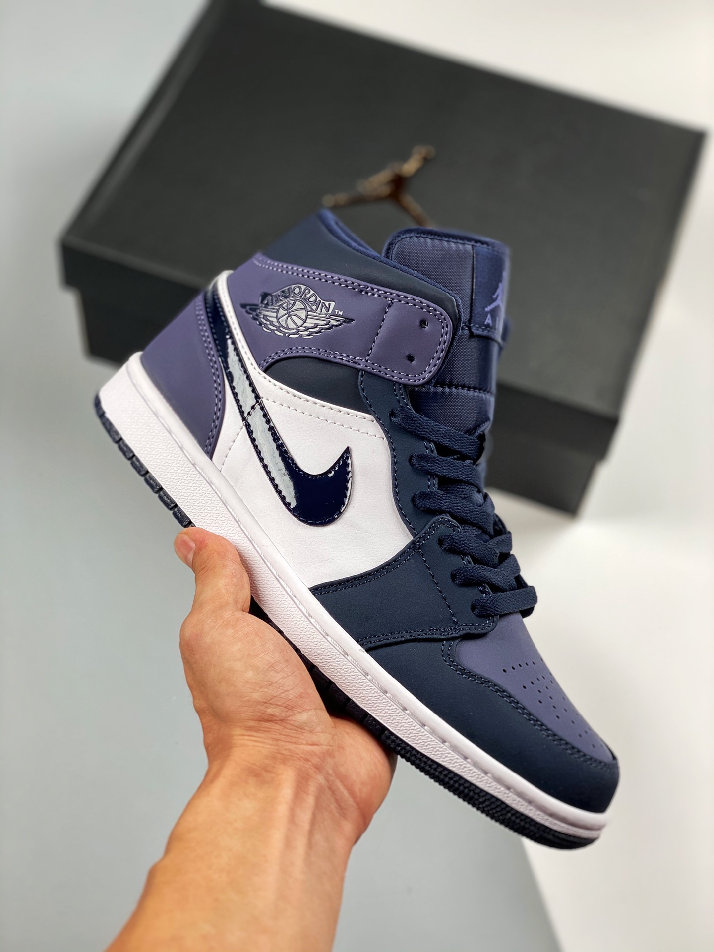 Air Jordan 1 Mid Negro/Morado Dedo del Pie Pedido de cliente de comercio exterior de Tmall, la más alta artesanía del m…
