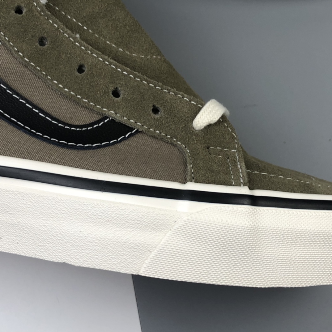 160 Vans Vault OG Sk8-Hi LX 卡其色帆布鞋复古高端鞋款 VN0A38GF22V