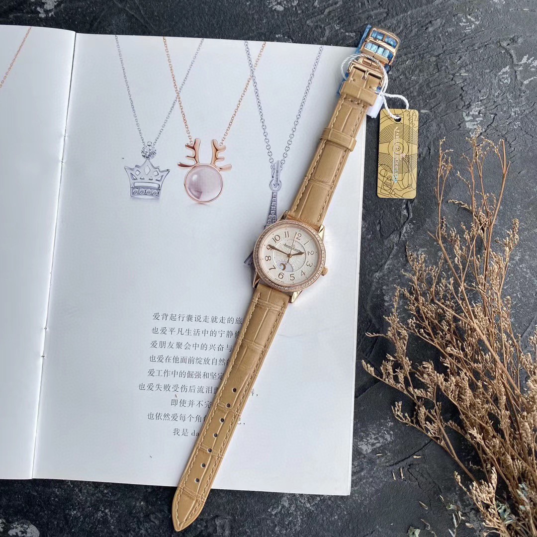 Cartier 积家约会系列女表