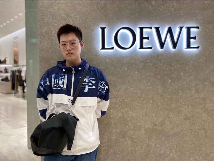LOEWE罗意威 小牛皮特大号大象包 0537黑色