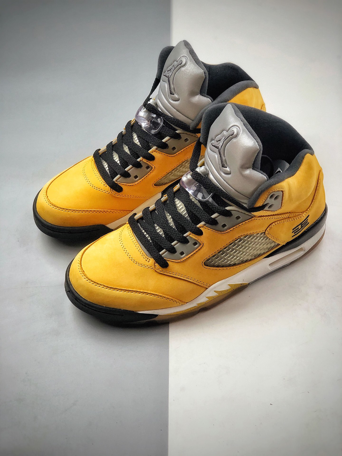 750  Air Jordan 5  Retro AJ5 “东京”454783-701