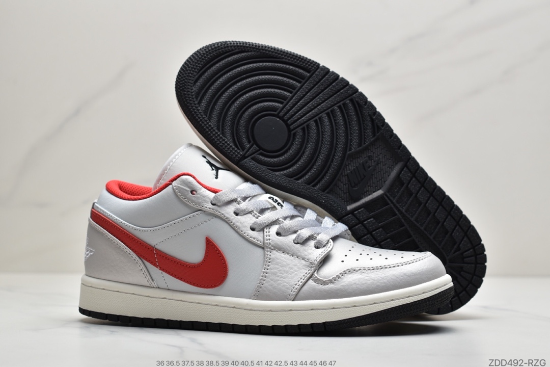 230 公司级Air Jordan 1 Low OG 银狐鞋身以银白色DA4668-001