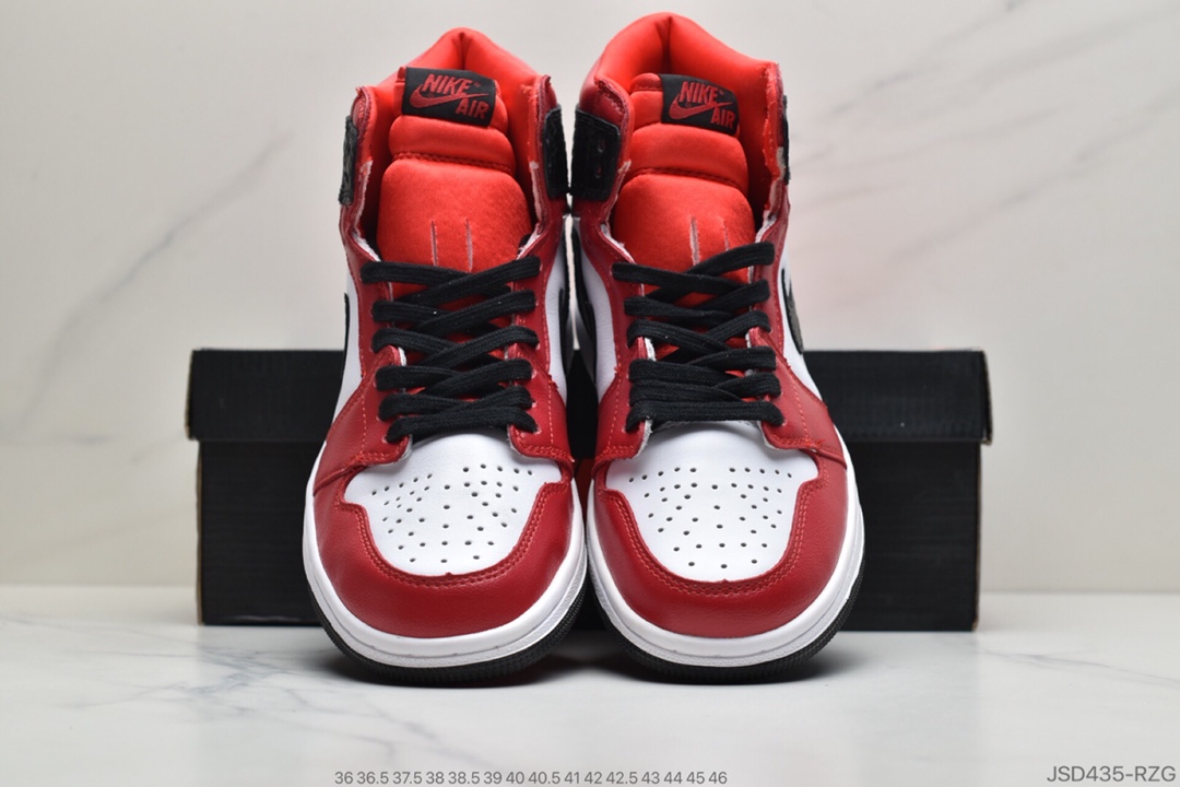 200 公司级 Air Jordan 1 High OG“ Lucky Green”高帮 DB4612-300