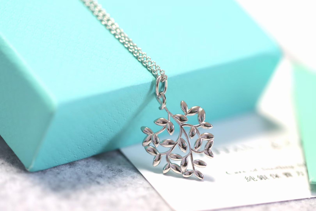 Tiffany & Co. Tiffany&Co.纯银 橄榄叶锁骨项链