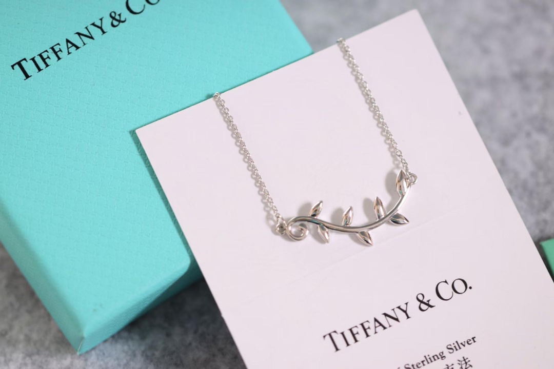 Tiffany & Co. Tiffany&Co.纯银 横版橄榄叶锁骨项链