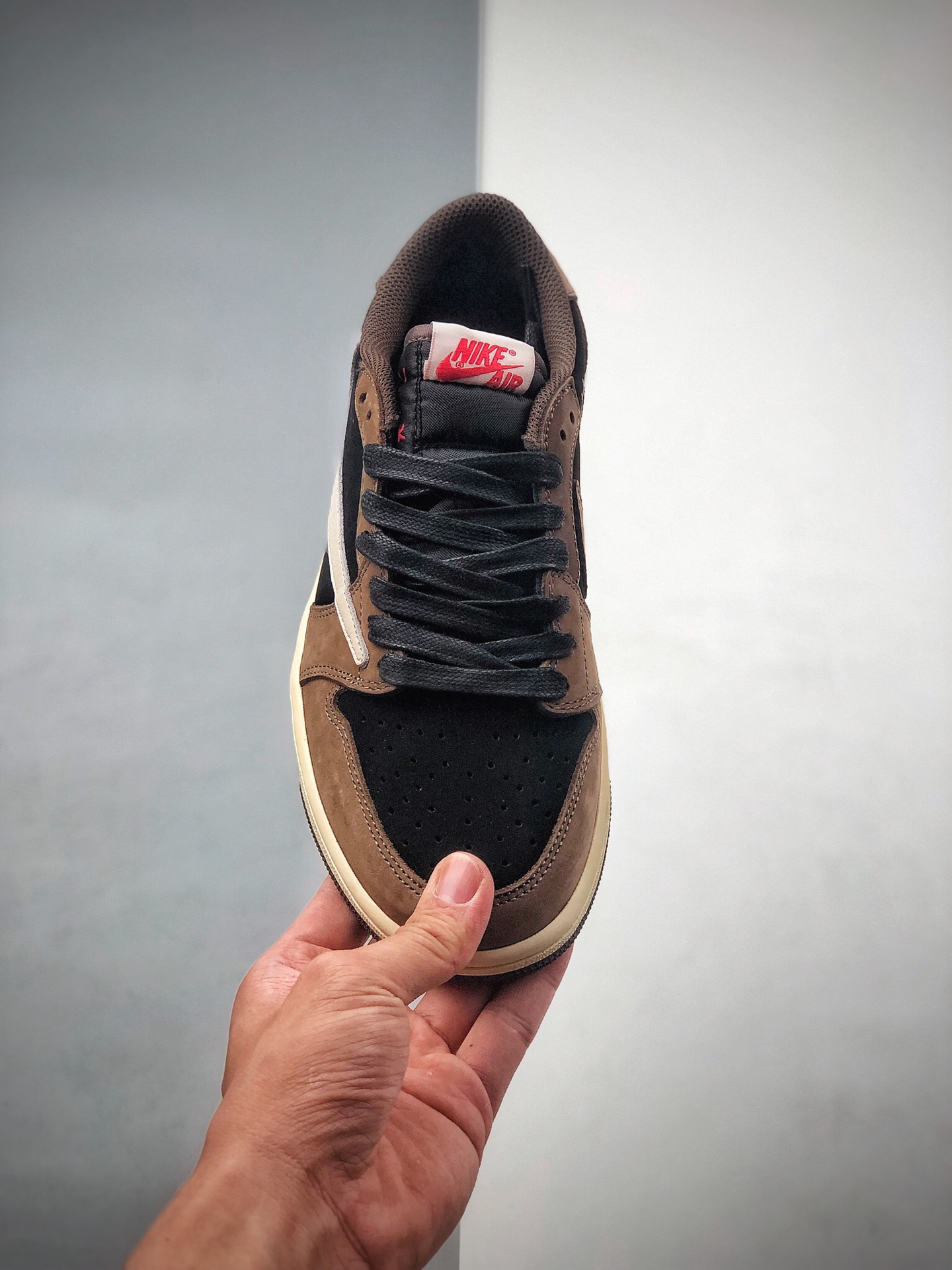 280 Travis Scott x Air Jordan AJ1 Low 倒钩TS联名低帮板鞋 CQ4277-001