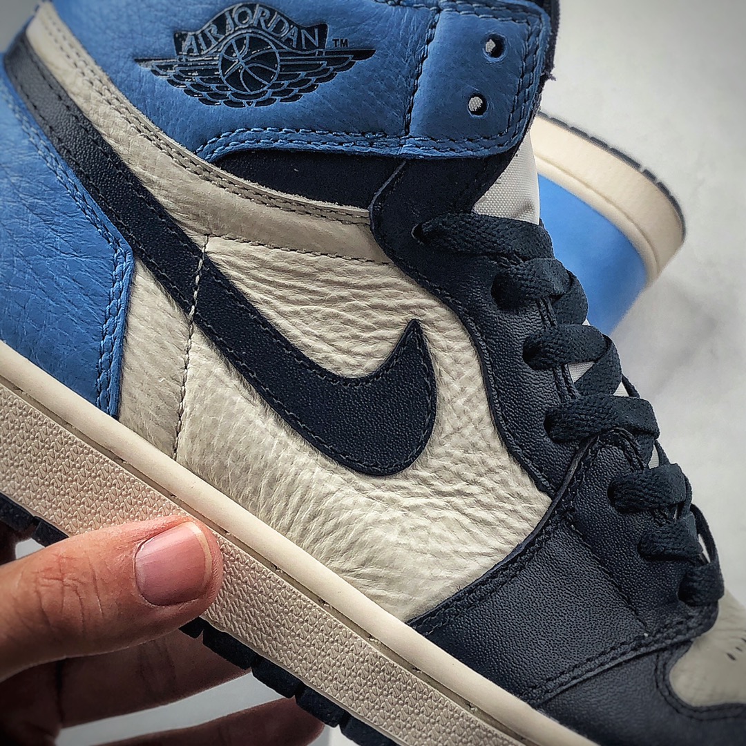 420 Air Jordan 1 High OG “Dark Mocha” 555088-140