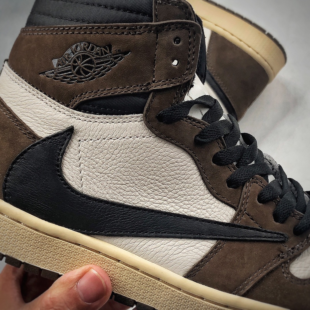 420 斯科特Travis Scott x Nike Air Jordan 1 Retro High OG“Cactus Jack”乔丹一代高帮百搭文化运动篮球鞋“反勾深棕白黑”CD4487-100