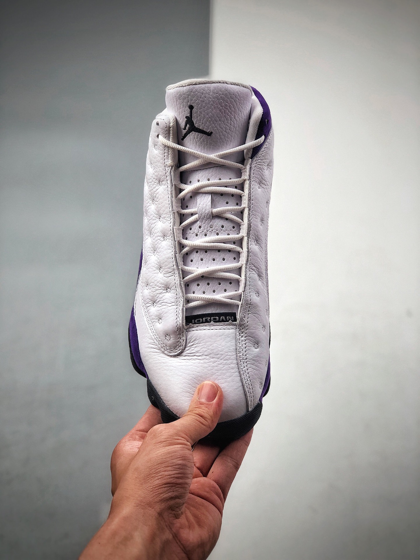 520 纯原版本 Air Jordan 13 Retro GS AJ13 湖人白紫  男子文化篮球鞋 414571-105
