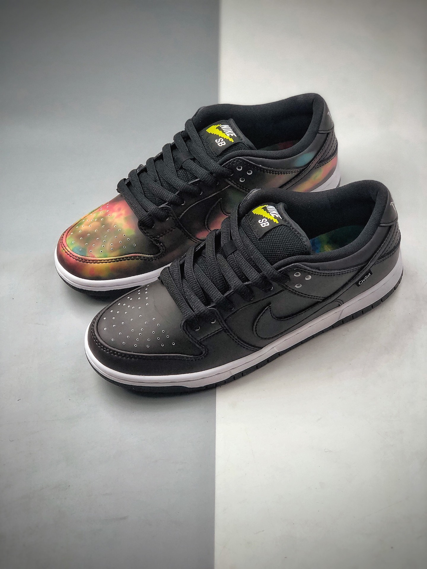 420  Civilist x Nike SB Dunk Low 低帮板鞋  CZ5123-001