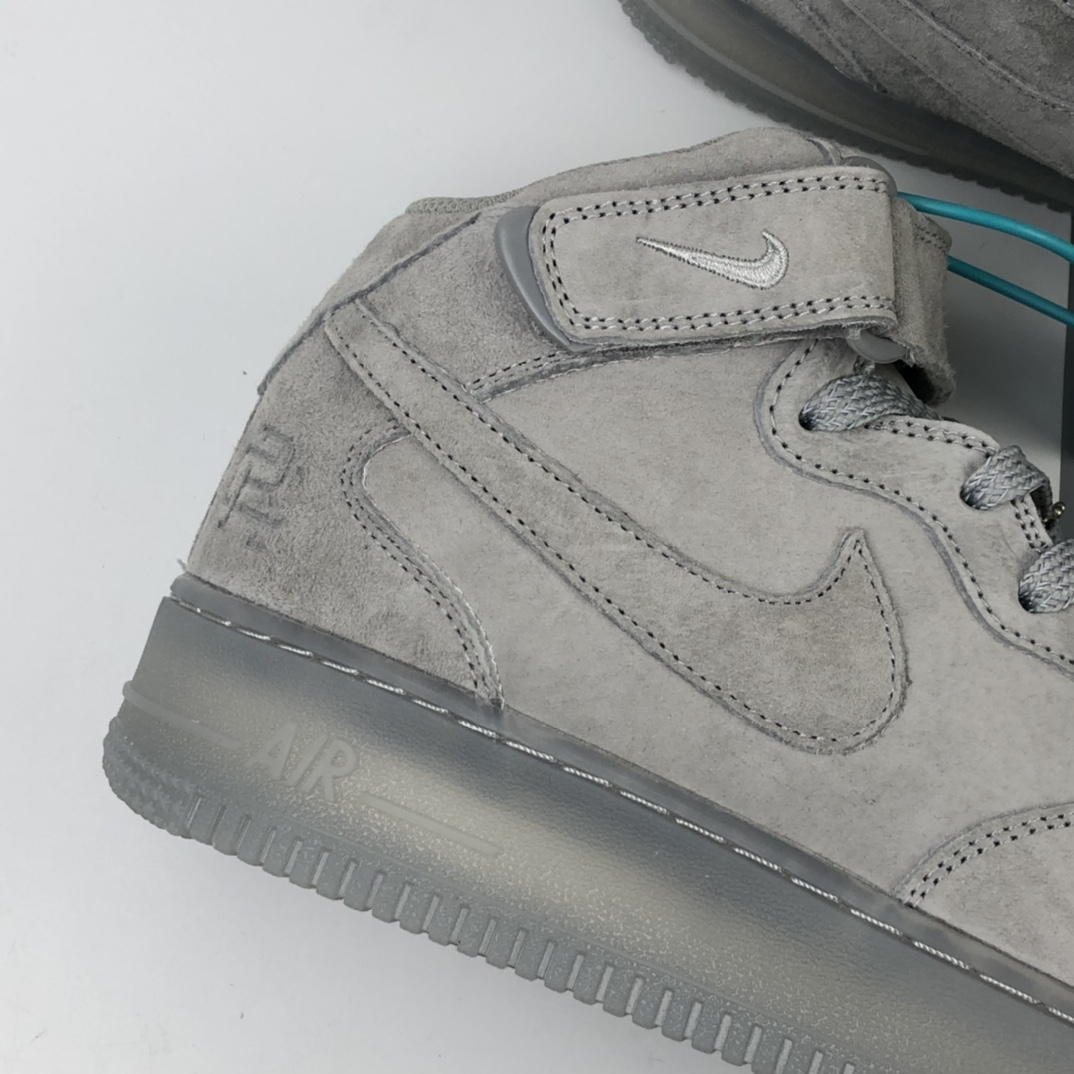 260 Reigning Champ x Nike Air Force 1 High '07 空军一号运动休闲板鞋 GB1119-198