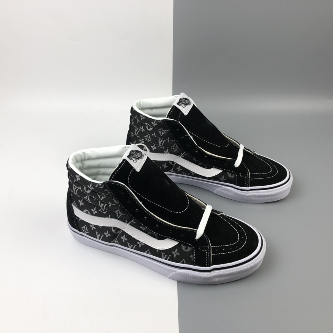 160 LVx Vans Sk8-Hi Vlt Lx 经典系列LV Logo高帮休闲板鞋 VN0A4CS5W43